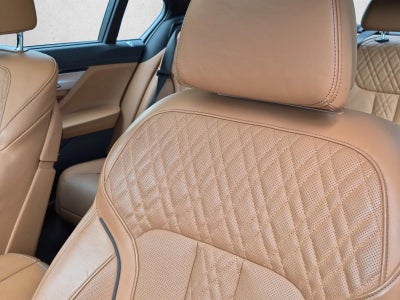 2022 BMW 745e xDrive Plug-In Hybrid