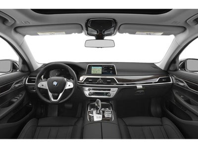 2022 BMW 745e xDrive Plug-In Hybrid
