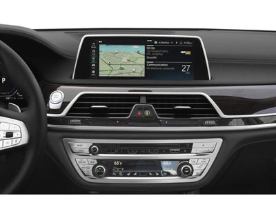 2022 BMW 745e xDrive Plug-In Hybrid