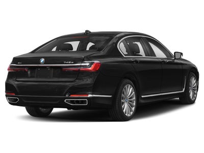 2022 BMW 745e xDrive Plug-In Hybrid