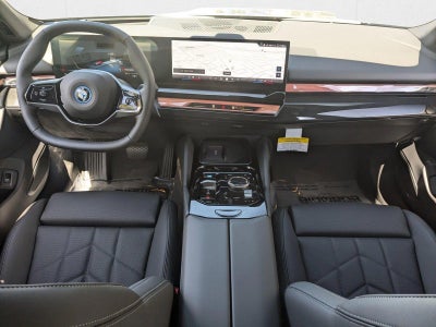 2025 BMW i5 xDrive40 Sedan