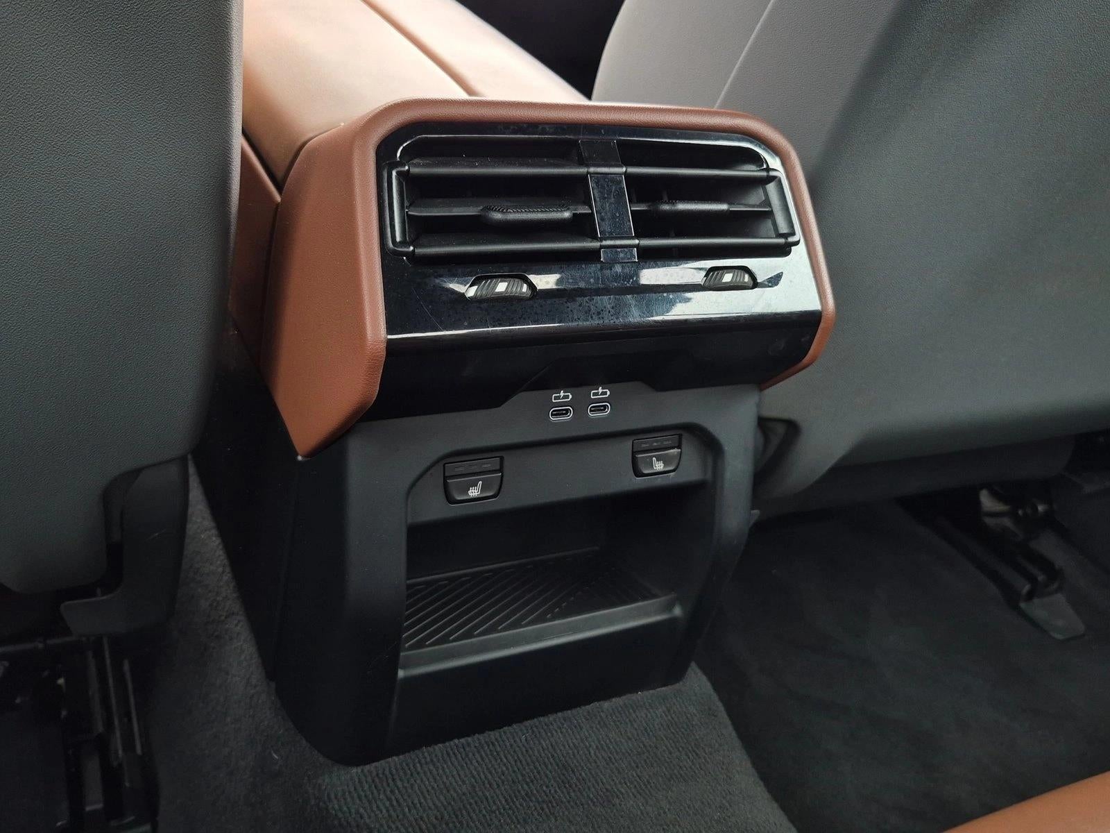 2024 BMW i5 M60 Sedan
