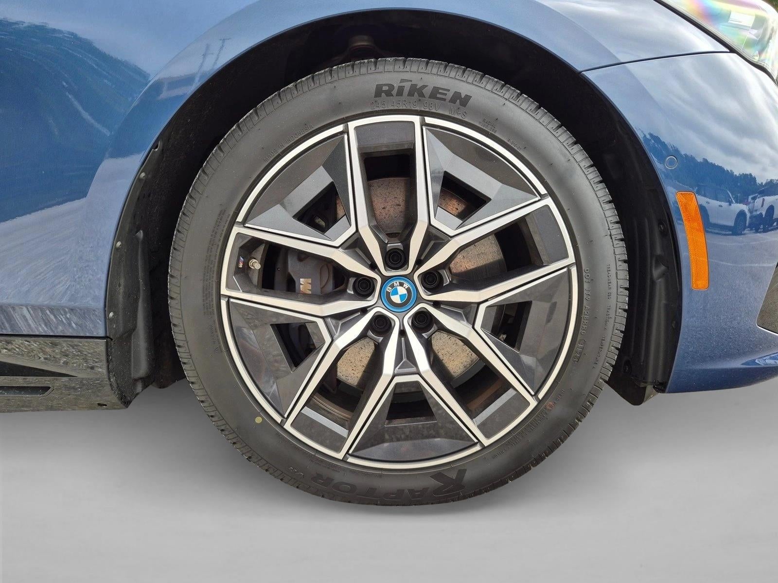 2024 BMW i5 M60 Sedan