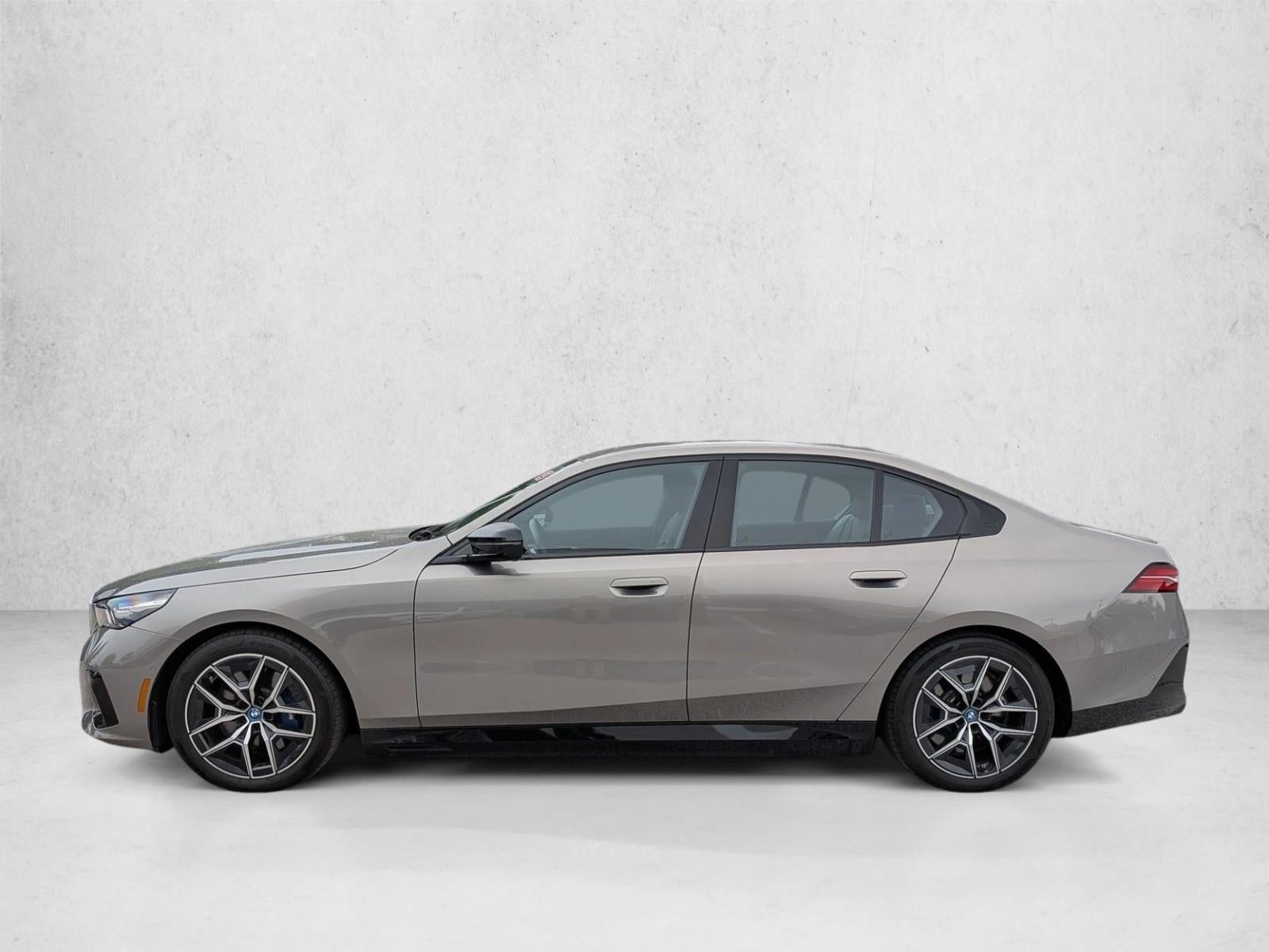 2025 BMW i5 M60 Sedan