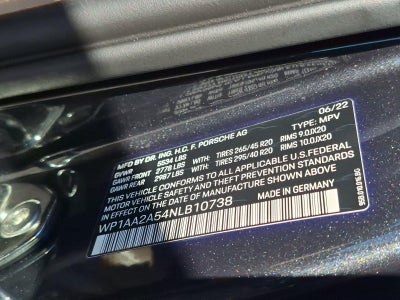2022 Porsche Macan AWD