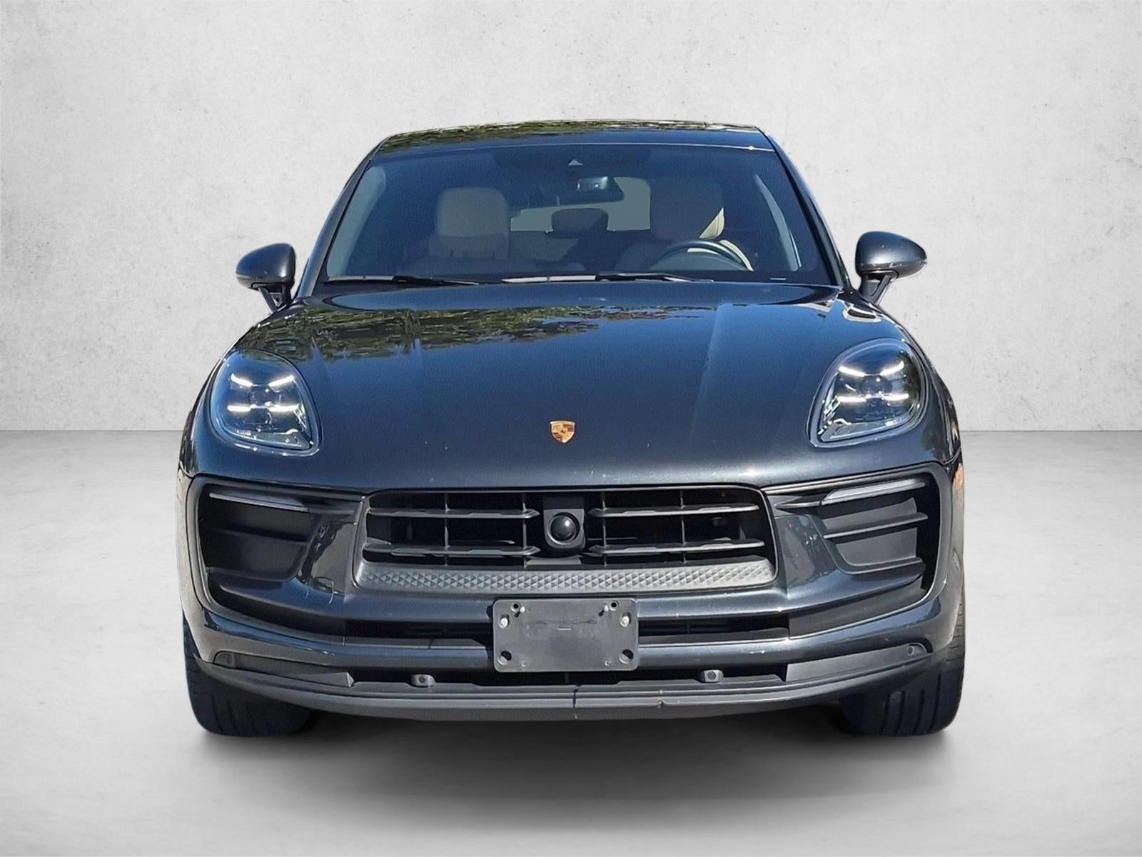 2022 Porsche Macan AWD
