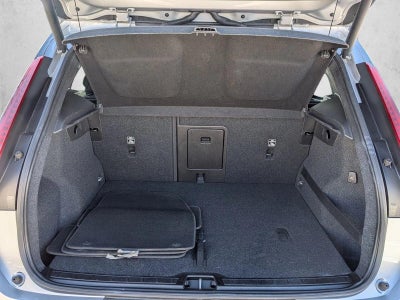 2019 Volvo XC40 T5 AWD Momentum