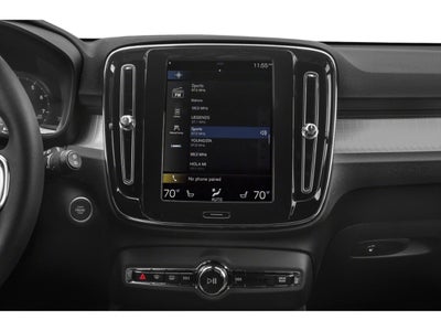 2019 Volvo XC40 T5 AWD Momentum