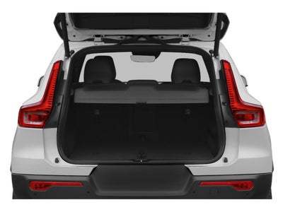 2019 Volvo XC40 T5 AWD Momentum