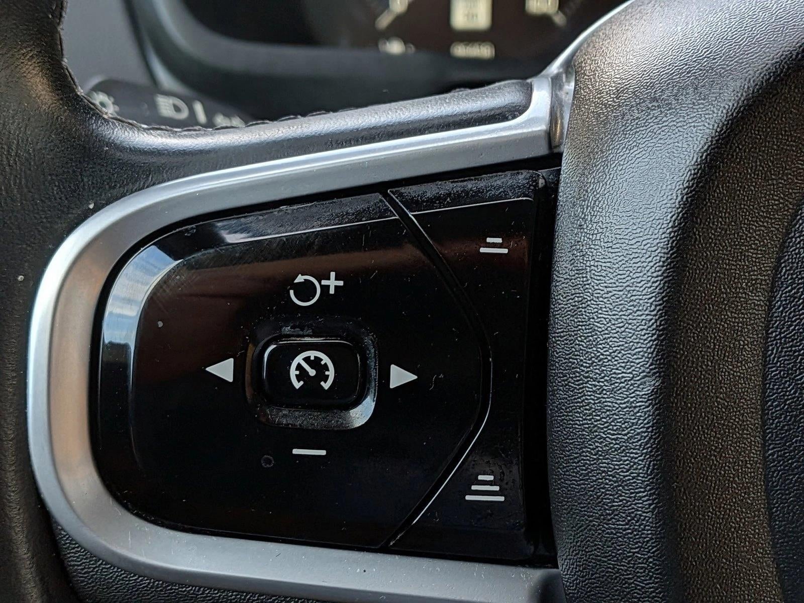 2021 Volvo XC90 Recharge T8 eAWD PHEV Inscription Expression 7P