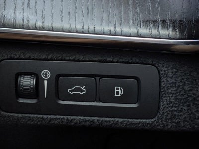 2021 Volvo XC90 Recharge T8 eAWD PHEV Inscription Expression 7P