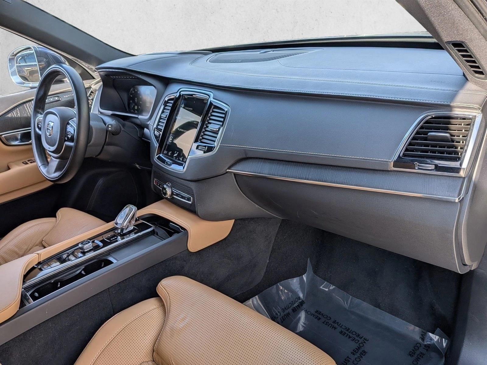 2021 Volvo XC90 Recharge T8 eAWD PHEV Inscription Expression 7P