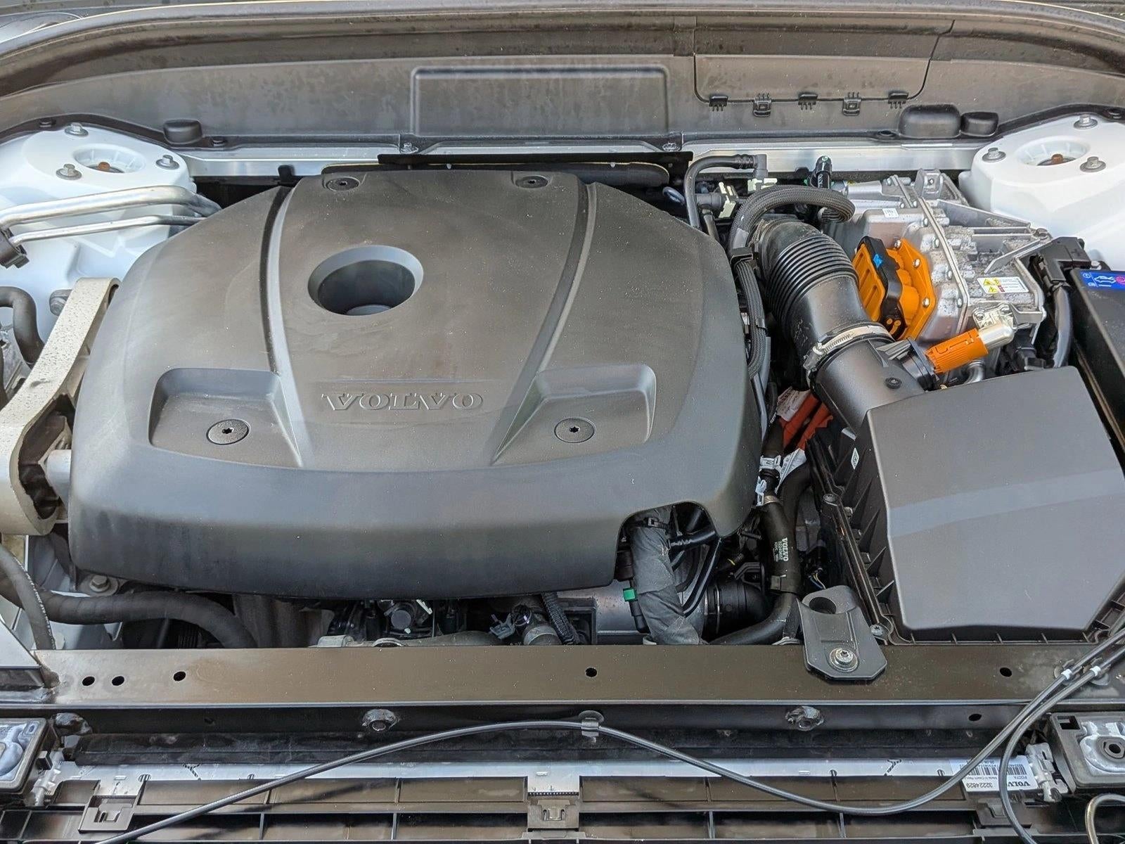 2024 Volvo XC60 Recharge Plug-In Hybrid T8 eAWD PHEV Plus Dark Theme