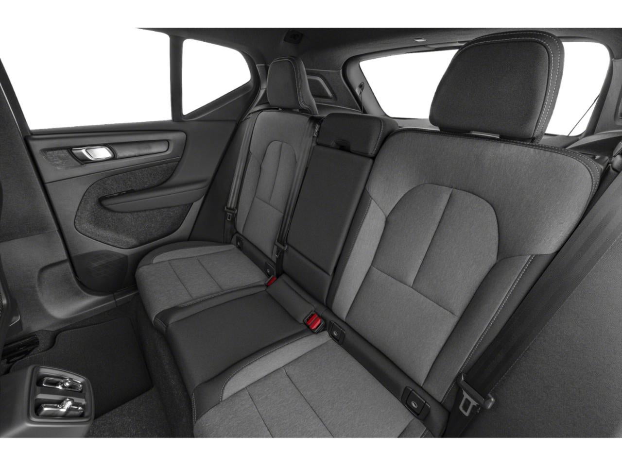 2025 Volvo XC40 B5 AWD Ultra Dark Theme