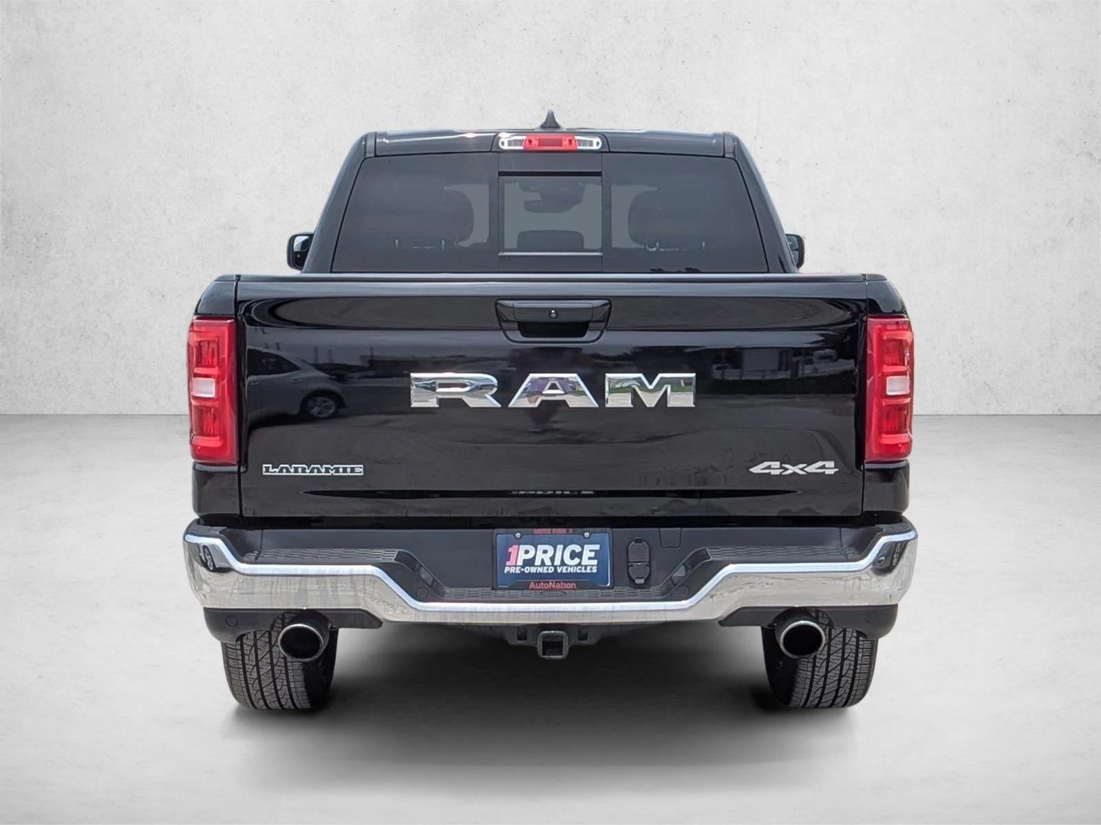 2025 RAM 1500 Laramie 4x4 Crew Cab 5'7" Box