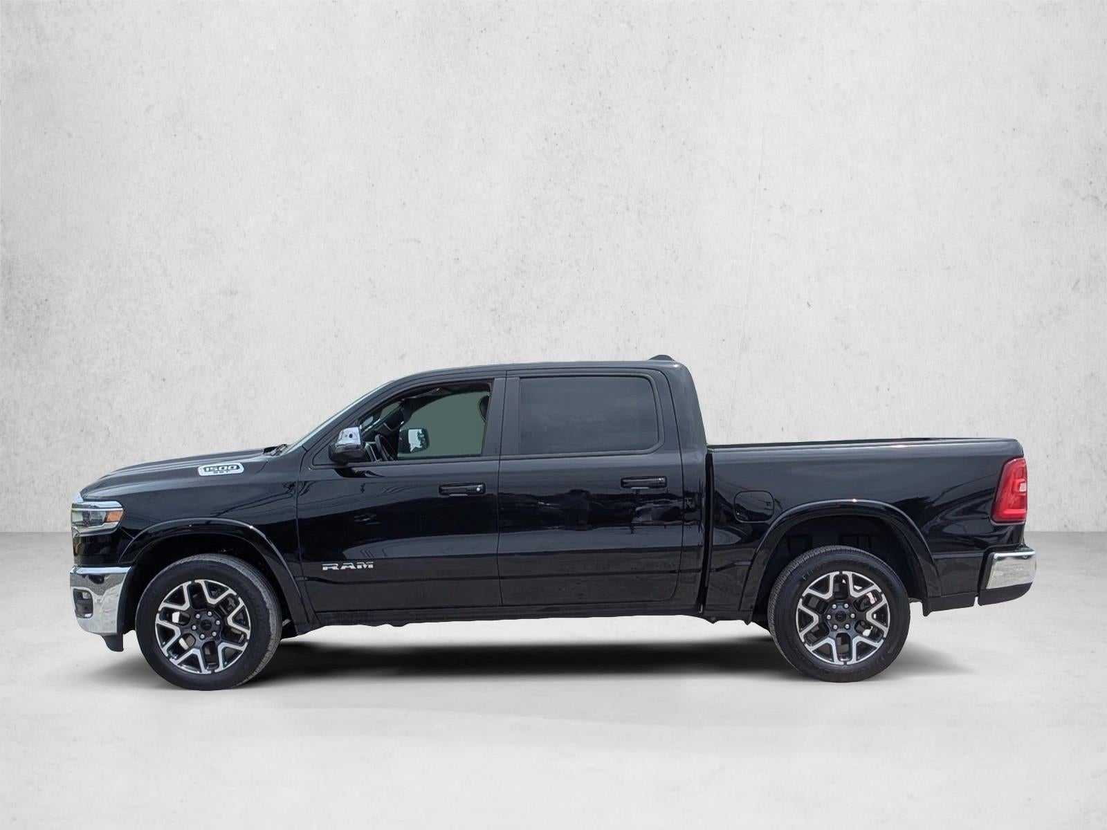 2025 RAM 1500 Laramie 4x4 Crew Cab 5'7" Box