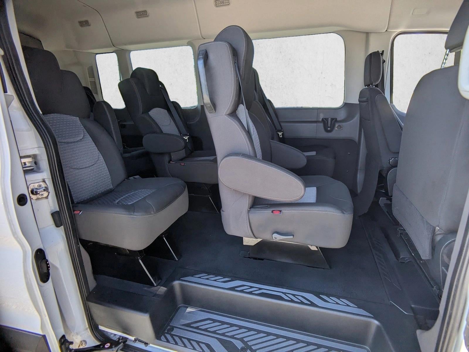 2023 Ford Transit Passenger Wagon T-350 148" Med Roof XLT RWD