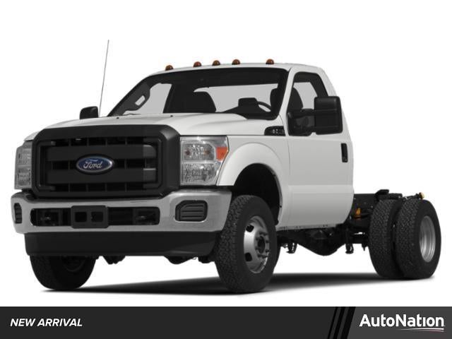 2014 Ford Super Duty F-350 DRW 2WD Reg Cab 141" WB 60" CA XL