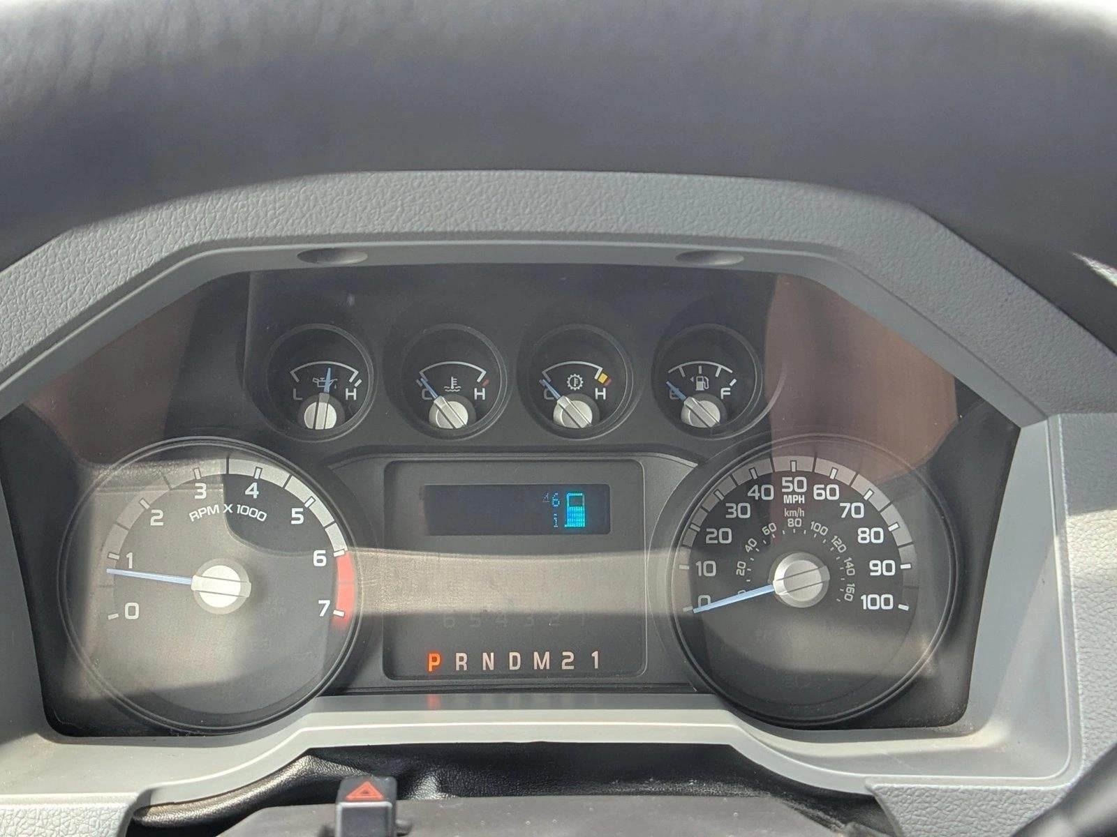 2014 Ford Super Duty F-350 DRW 2WD Reg Cab 141" WB 60" CA XL