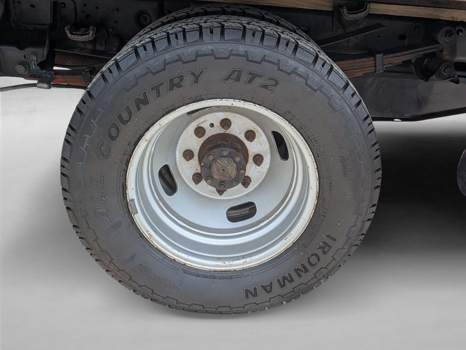 2014 Ford Super Duty F-350 DRW 2WD Reg Cab 141" WB 60" CA XL