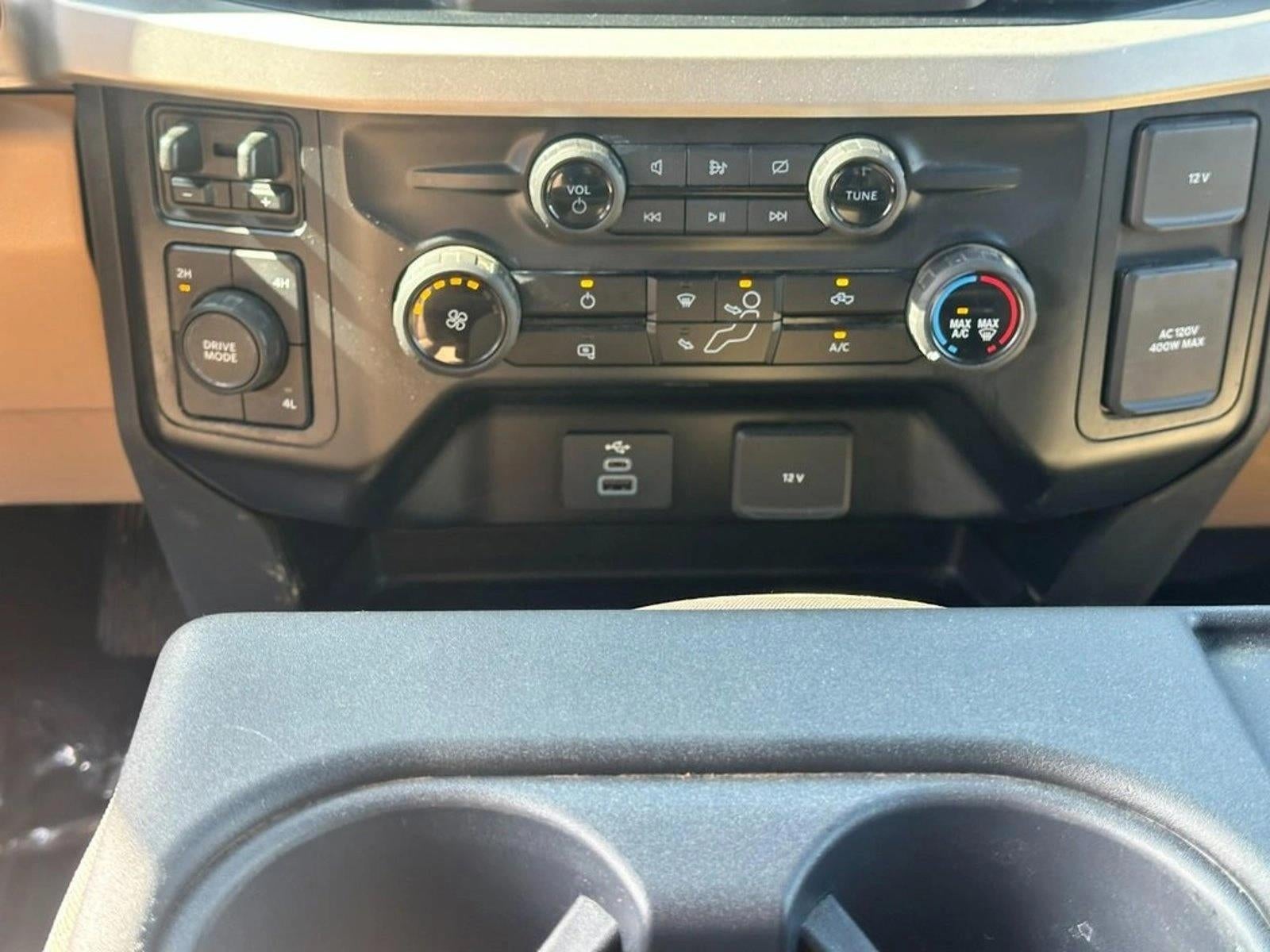 2024 Ford Super Duty F-250 SRW XLT 4WD Crew Cab 6.75' Box