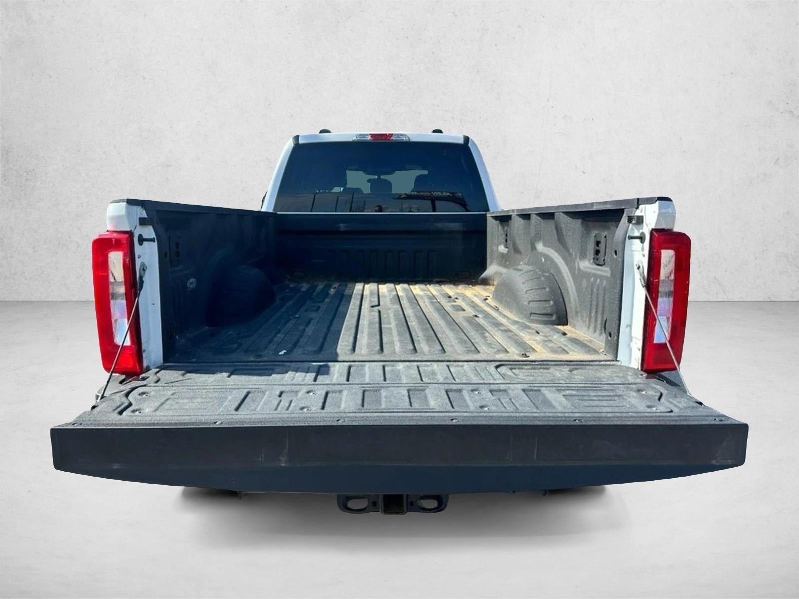 2024 Ford Super Duty F-250 SRW XLT 4WD Crew Cab 6.75' Box