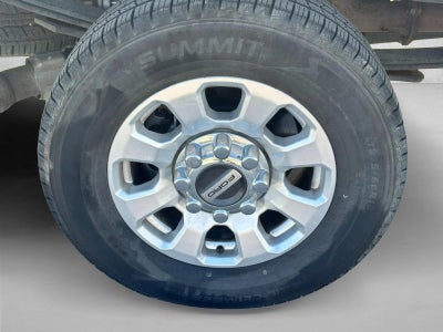 2024 Ford Super Duty F-250 SRW XLT 4WD Crew Cab 6.75' Box