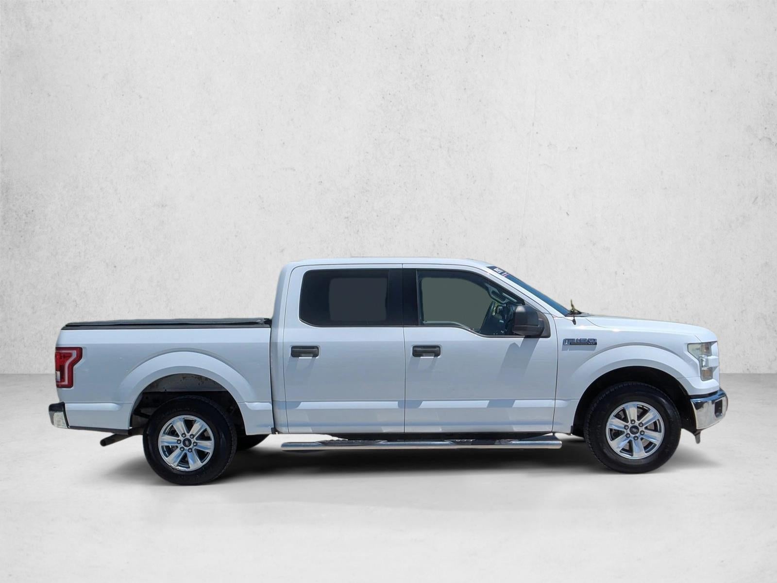 2016 Ford F-150 2WD SuperCrew 5-1/2 Ft Box XLT