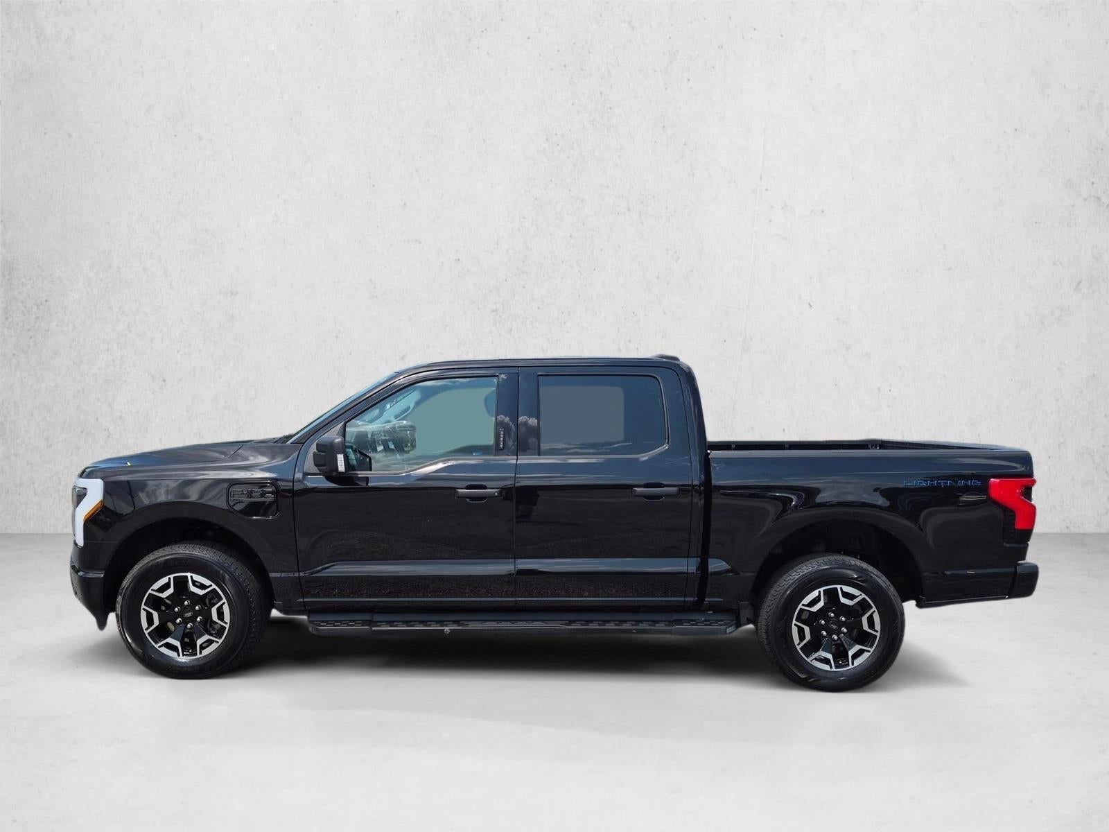 2023 Ford F-150 Lightning XLT 4WD SuperCrew 5.5' Box
