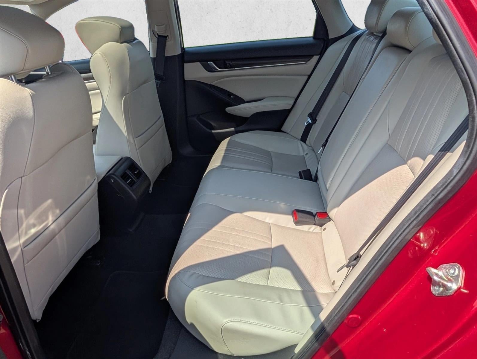2018 Honda Accord Sedan Touring 1.5T CVT