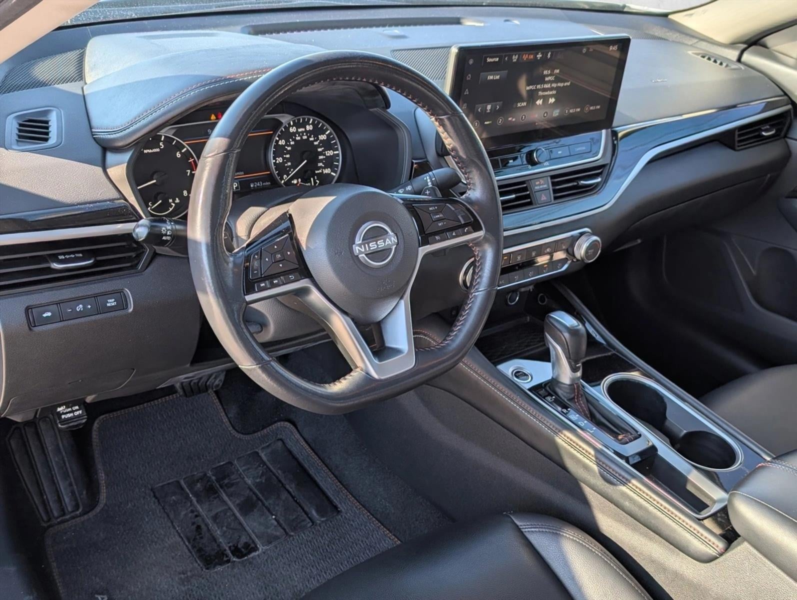 2023 Nissan Altima 2.5 SR Sedan