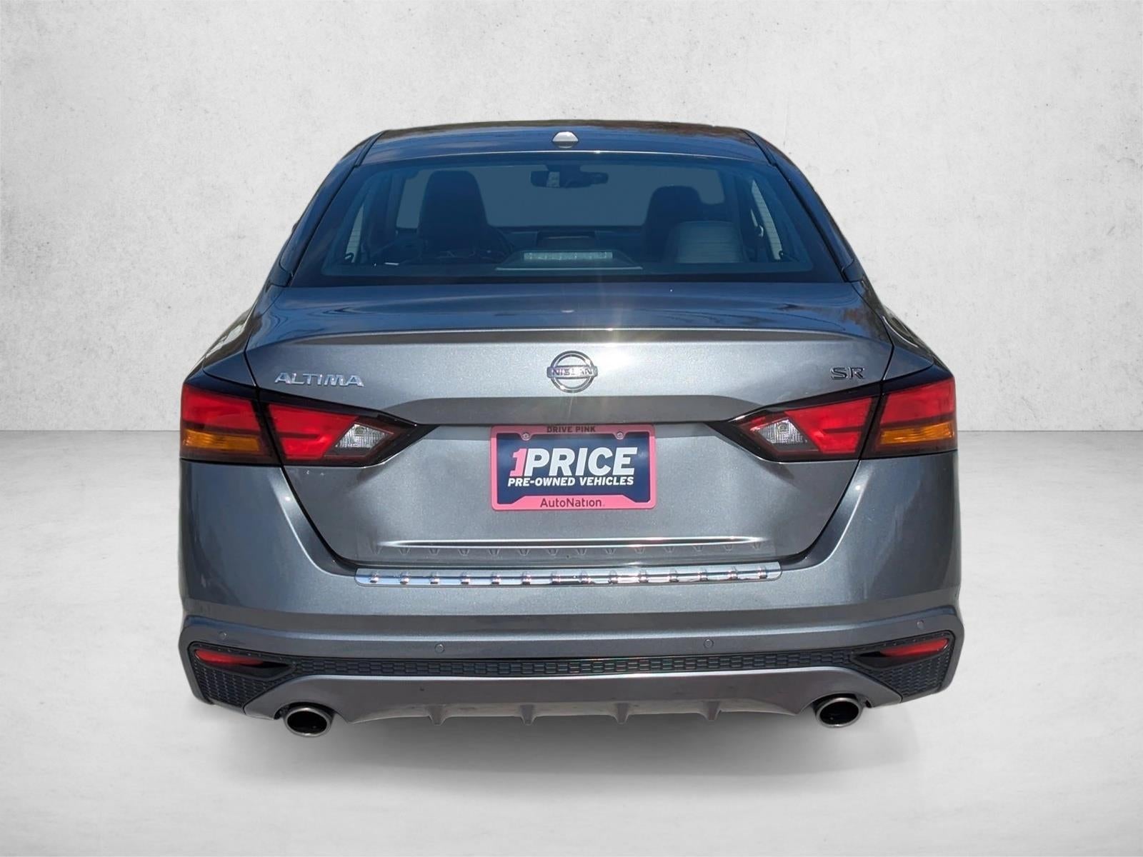 2022 Nissan Altima 2.5 SR Sedan