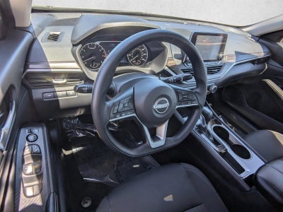 2024 Nissan Altima 2.5 SV Sedan