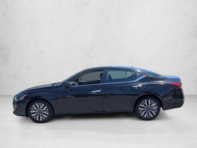 2024 Nissan Altima 2.5 SV Sedan