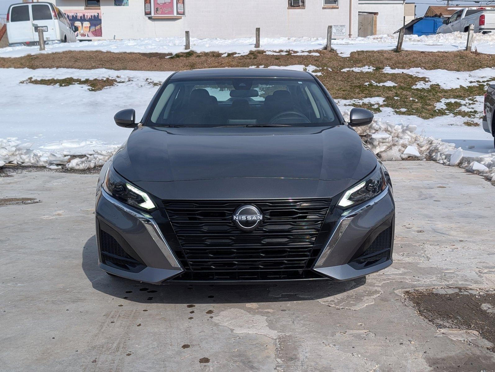 2023 Nissan Altima 2.5 SV Sedan