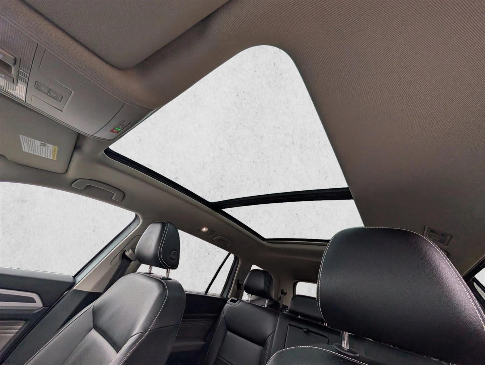 2022 Volkswagen Atlas 3.6L V6 SEL R-Line Black 4MOTION