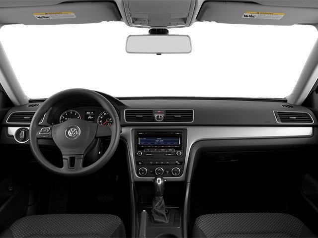 2014 Volkswagen Passat 4dr Sdn 1.8T Auto Wolfsburg Ed PZEV