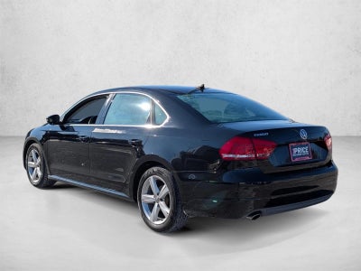 2012 Volkswagen Passat 4dr Sdn 2.5L Manual SE PZEV