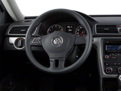 2012 Volkswagen Passat 4dr Sdn 2.5L Manual SE PZEV