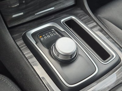 2018 Chrysler 300 Touring RWD