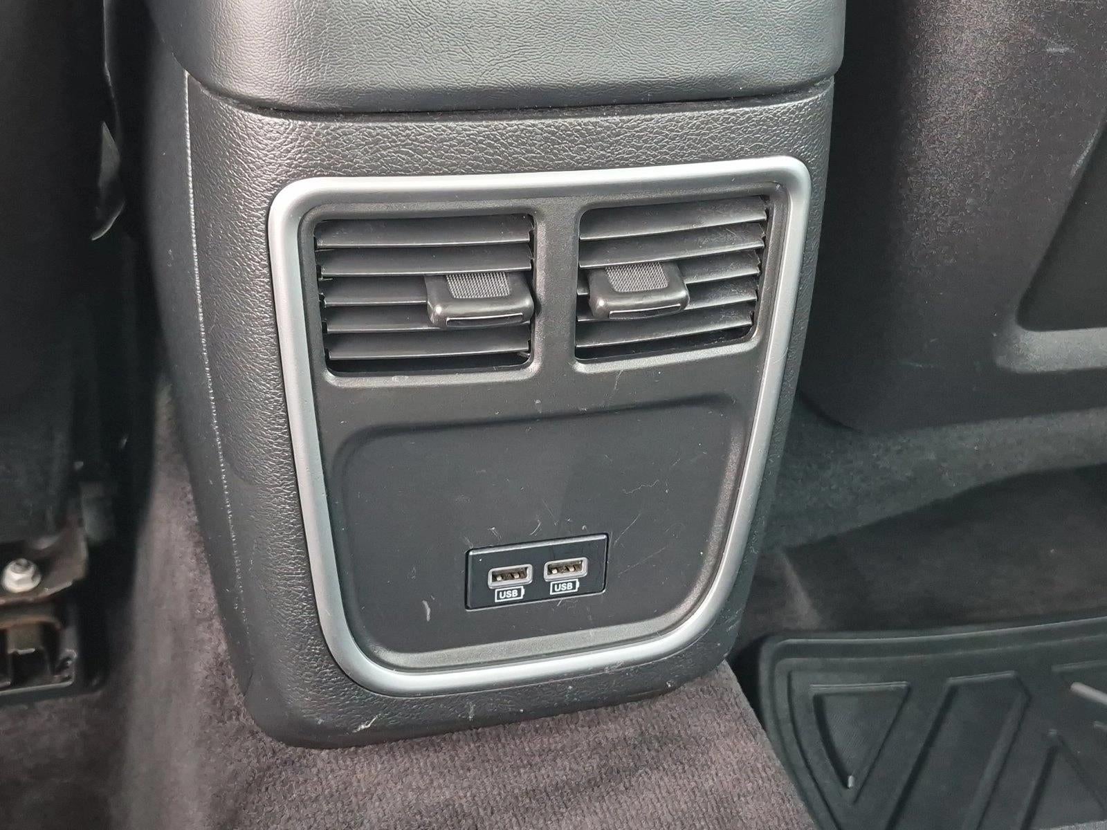2018 Chrysler 300 Touring RWD