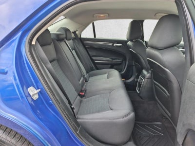 2018 Chrysler 300 Touring RWD