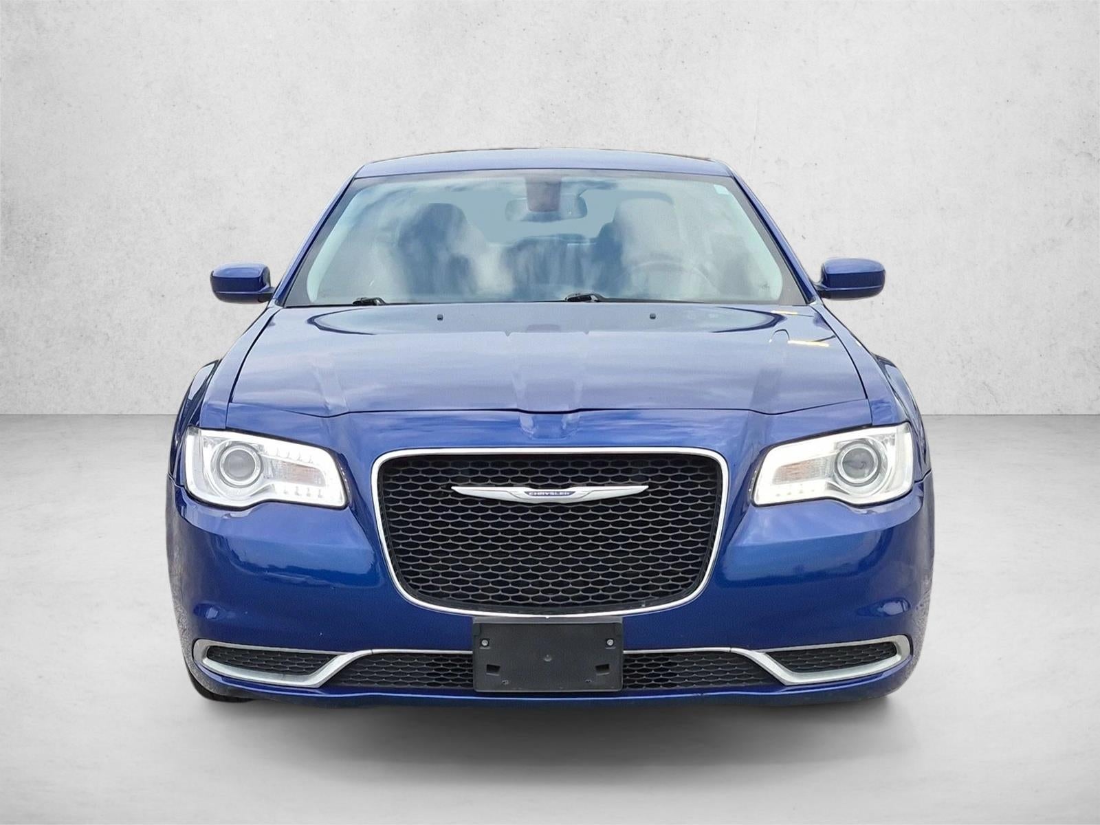 2018 Chrysler 300 Touring RWD