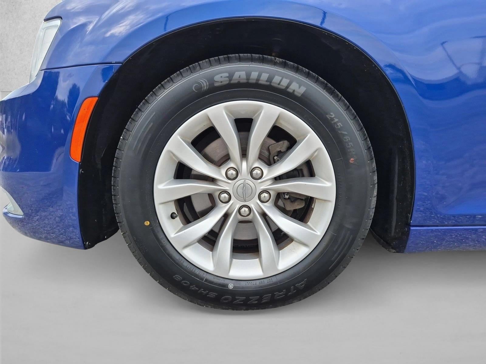 2018 Chrysler 300 Touring RWD