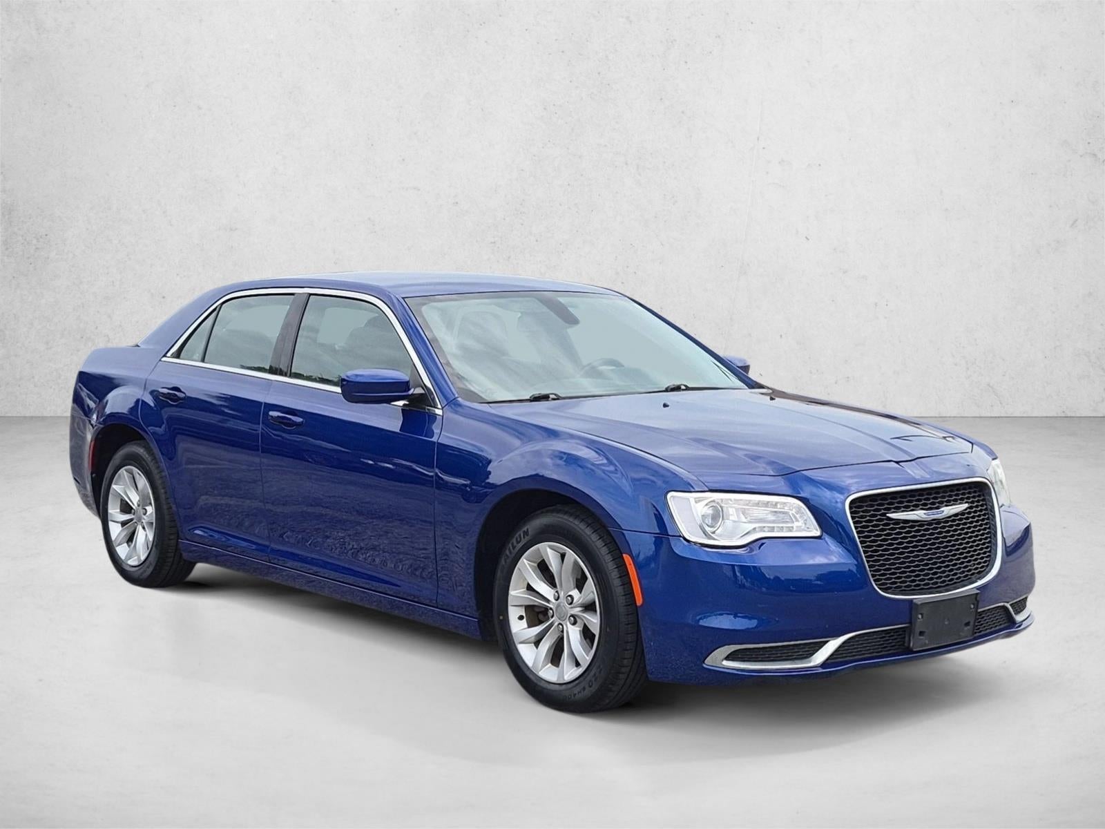 2018 Chrysler 300 Touring RWD