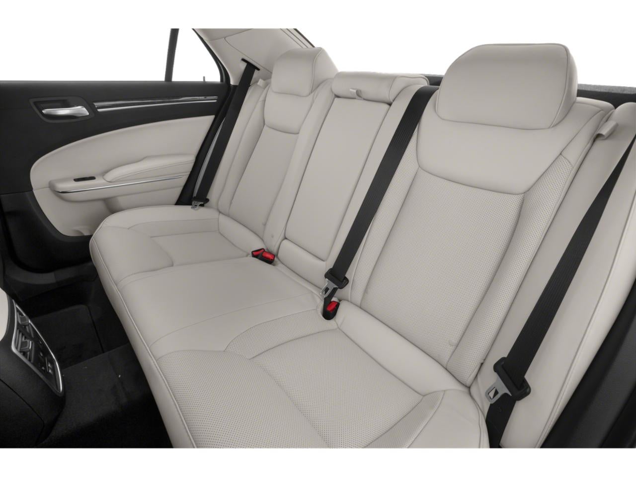 2018 Chrysler 300 Touring RWD