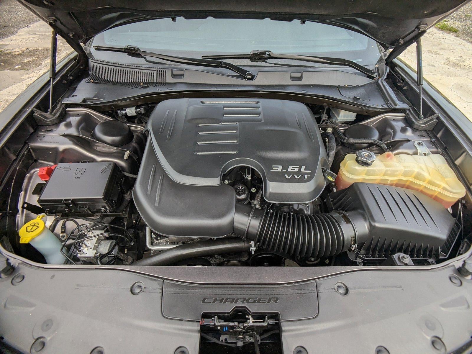 2022 Dodge Charger SXT RWD