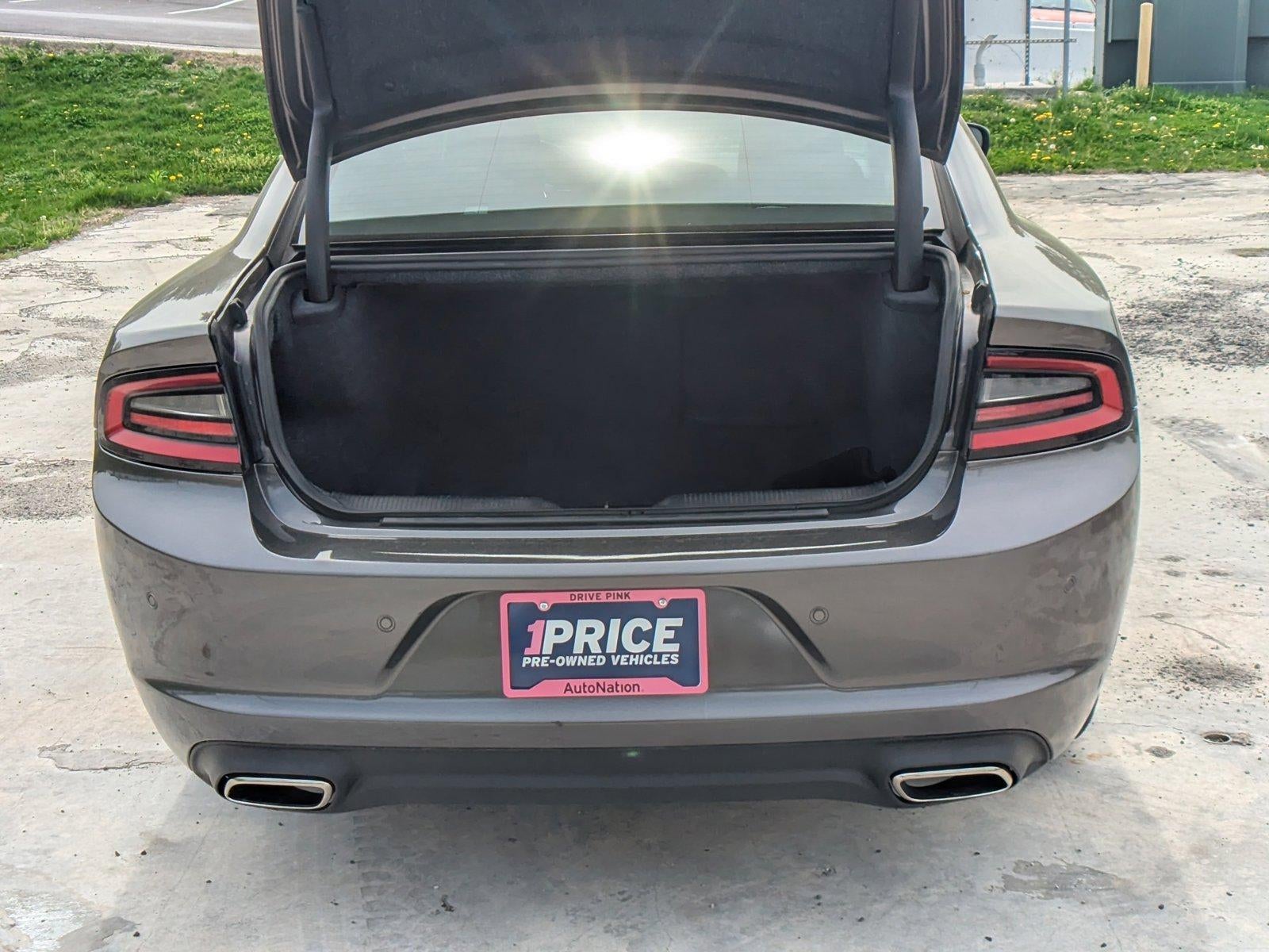 2022 Dodge Charger SXT RWD