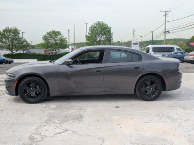 2022 Dodge Charger SXT RWD