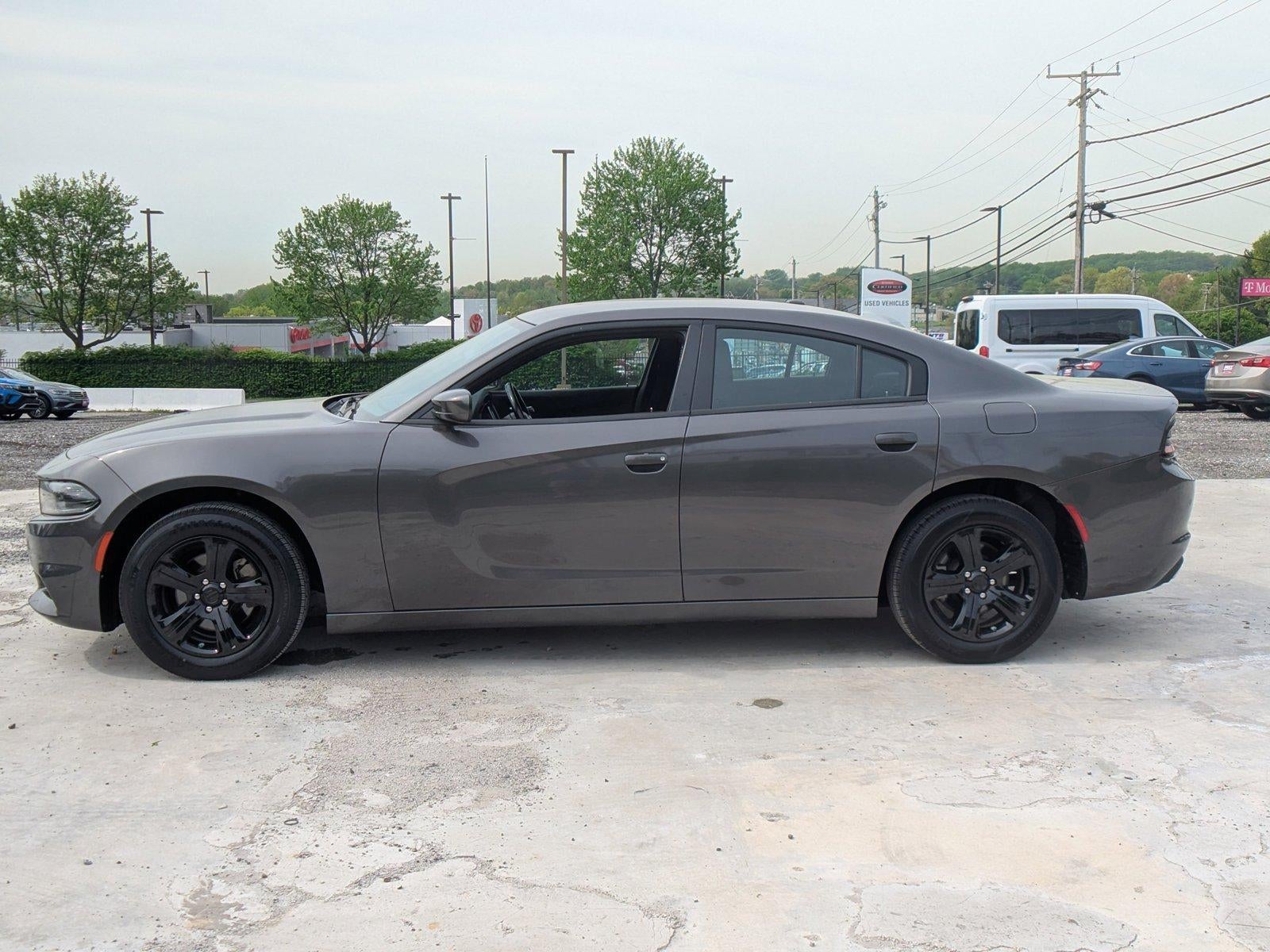 2022 Dodge Charger SXT RWD